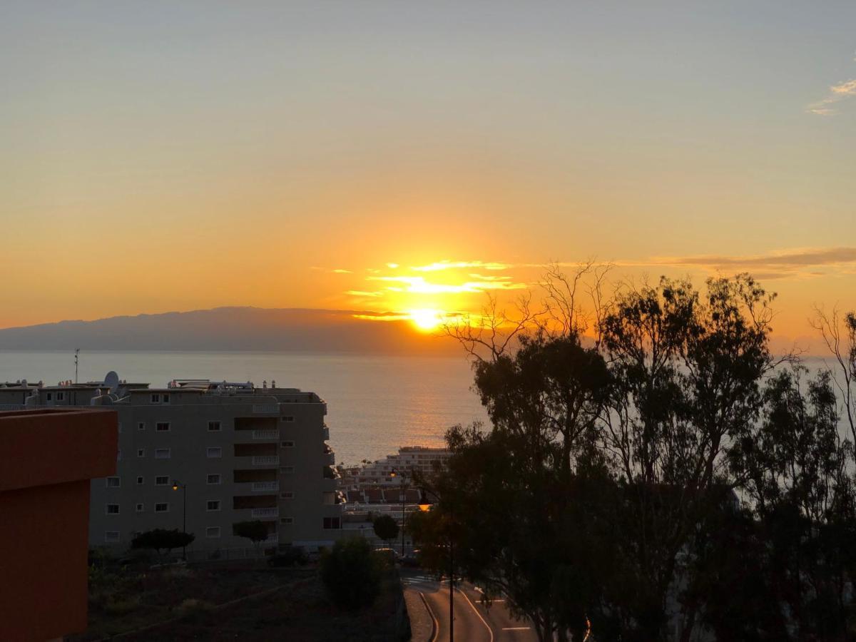 Panorama Ocean View Gigantes Apartment Santiago Del Teide Exterior photo